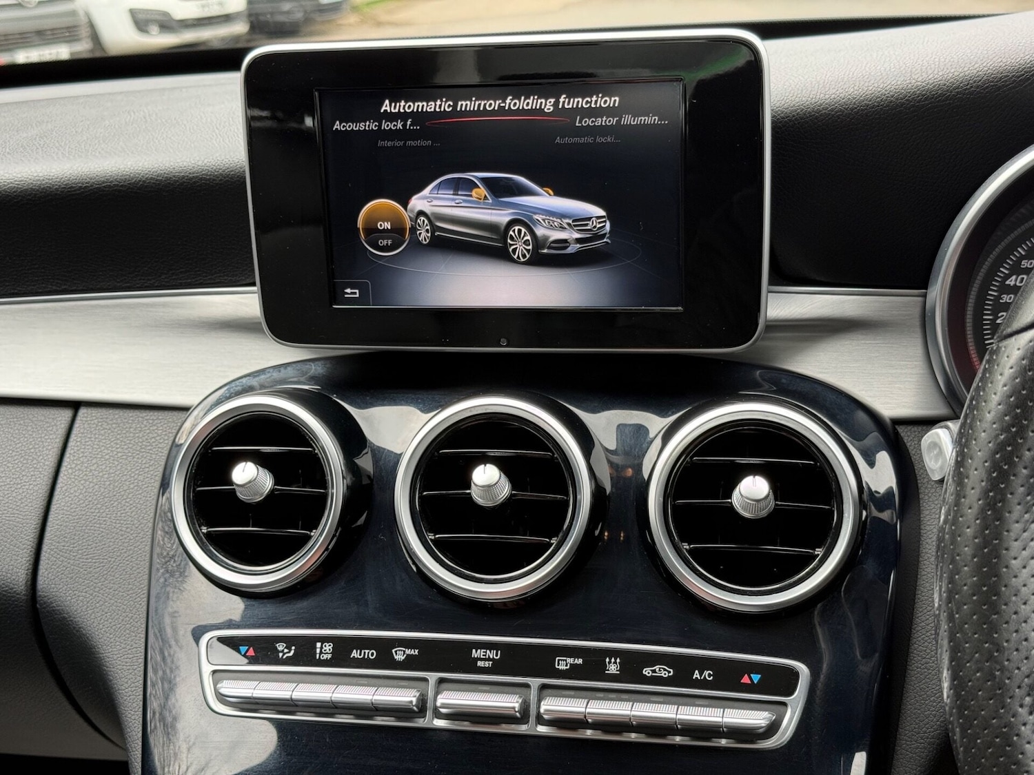 Used Mercedes-Benz C Class 2016 for sale - 78134857: Photo 44