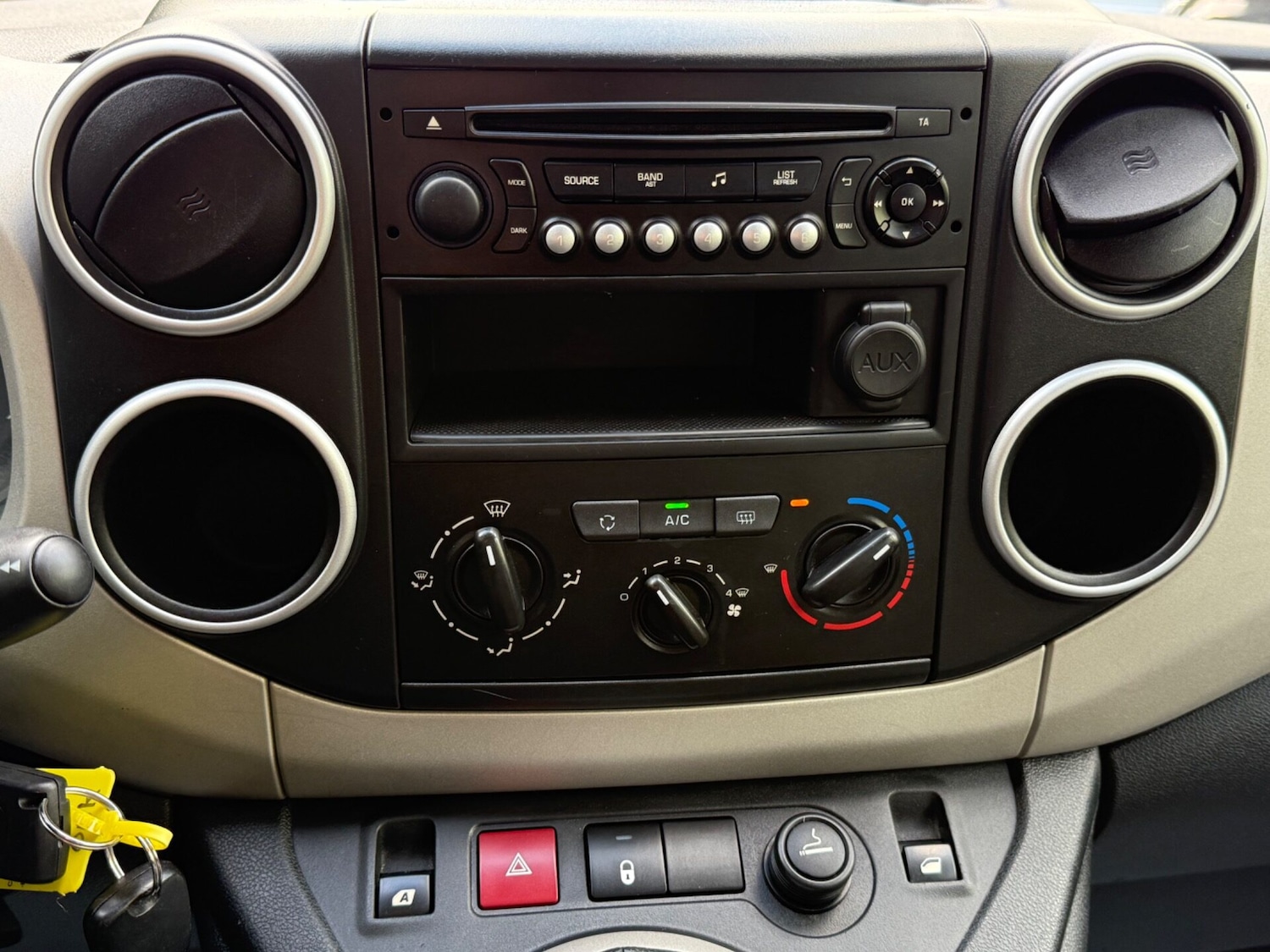 Vehicle 27