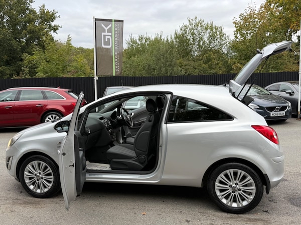 Used Vauxhall Corsa 2015 for sale - 76205807: Photo 20