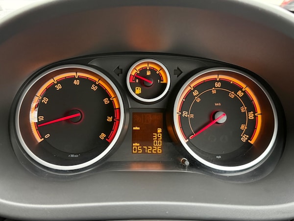 Used Vauxhall Corsa 2015 for sale - 76205807: Photo 25