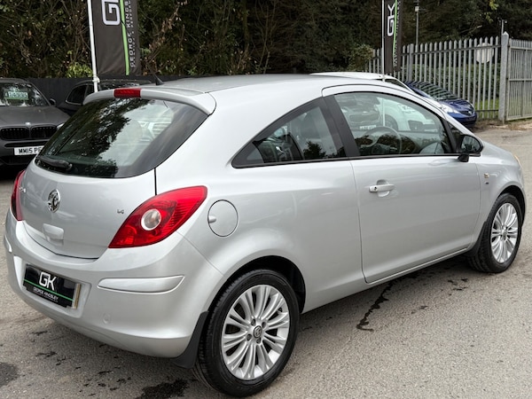 Used Vauxhall Corsa 2015 for sale - 76205807: Photo 5