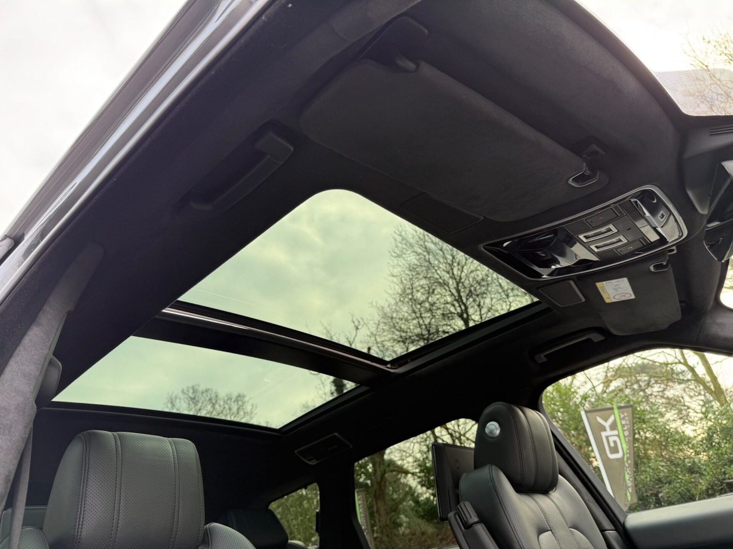 Used Land Rover Range Rover Sport 2017 for sale - 77258371: Photo 75