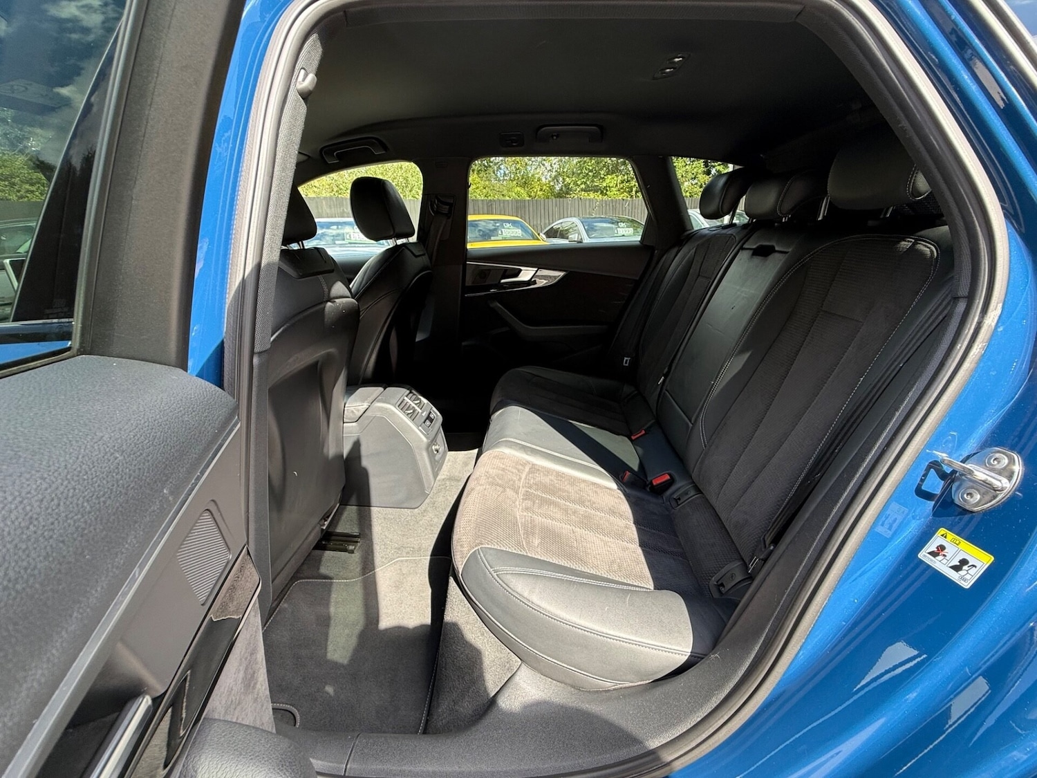 Vehicle 29