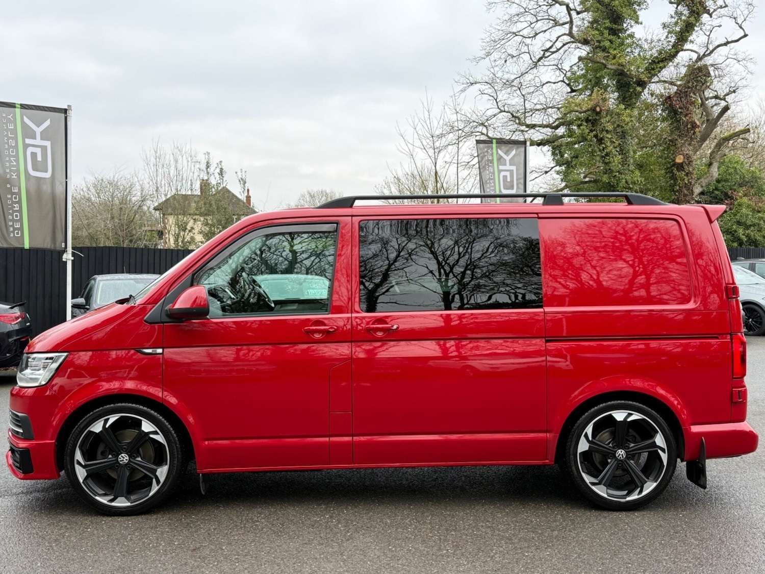 Used Volkswagen Transporter 2018 for sale - 77391777: Photo 11