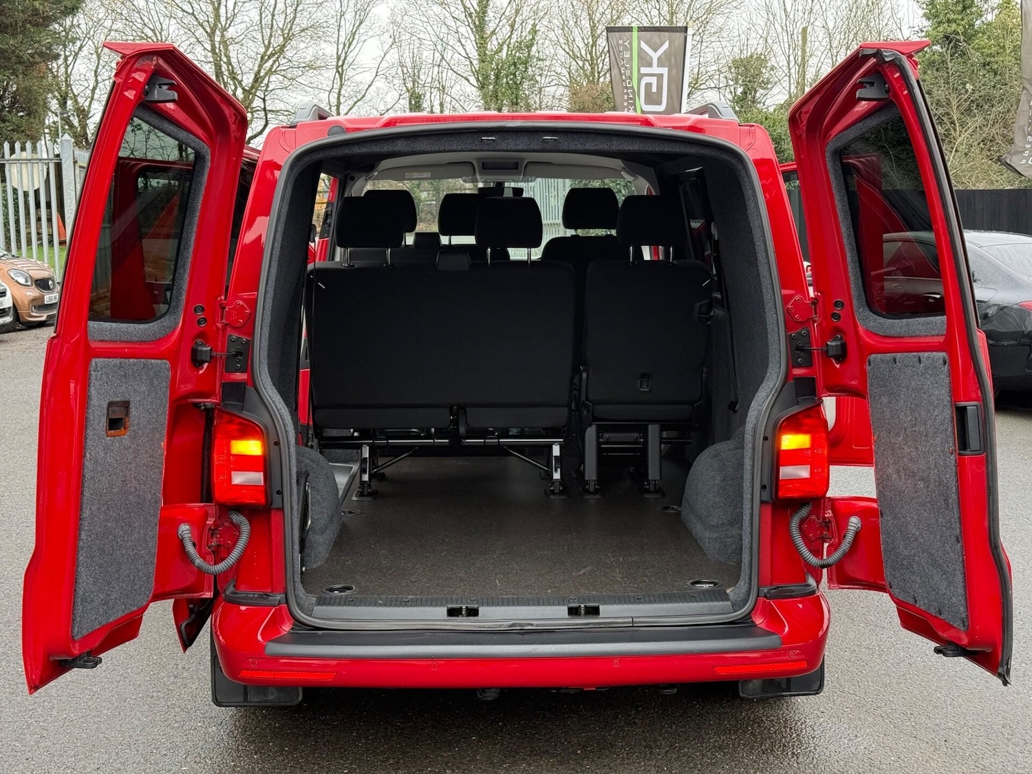 Used Volkswagen Transporter 2018 for sale - 77391777: Photo 21