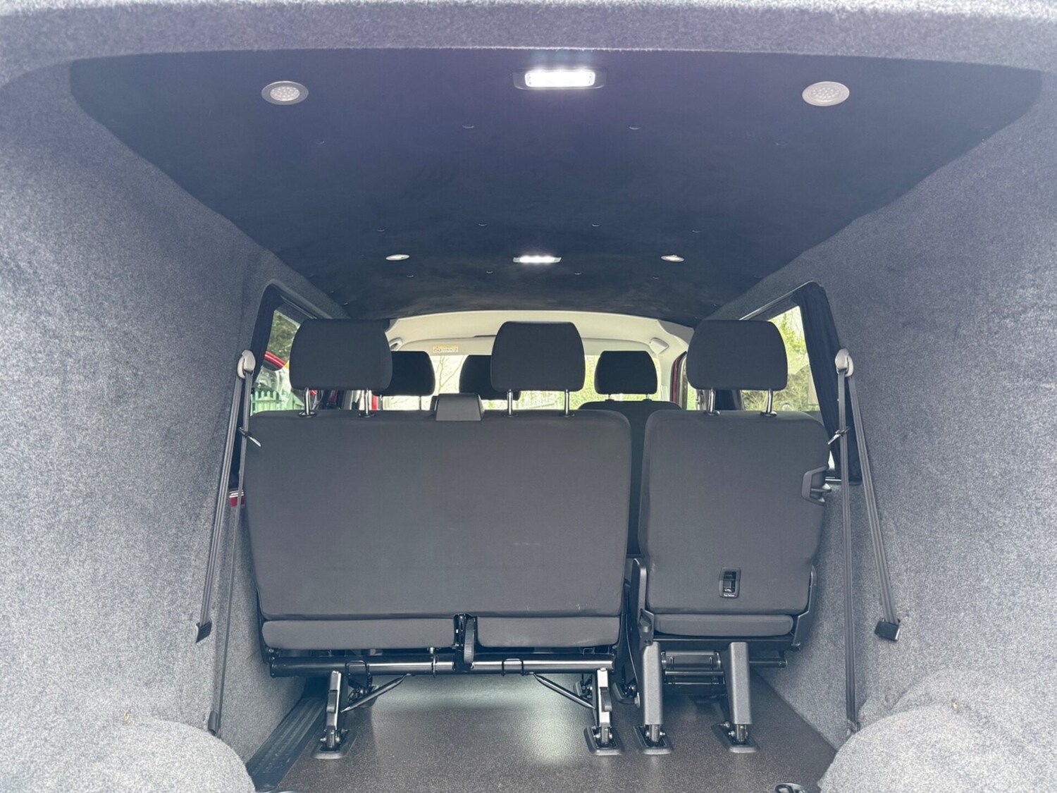 Used Volkswagen Transporter 2018 for sale - 77391777: Photo 42