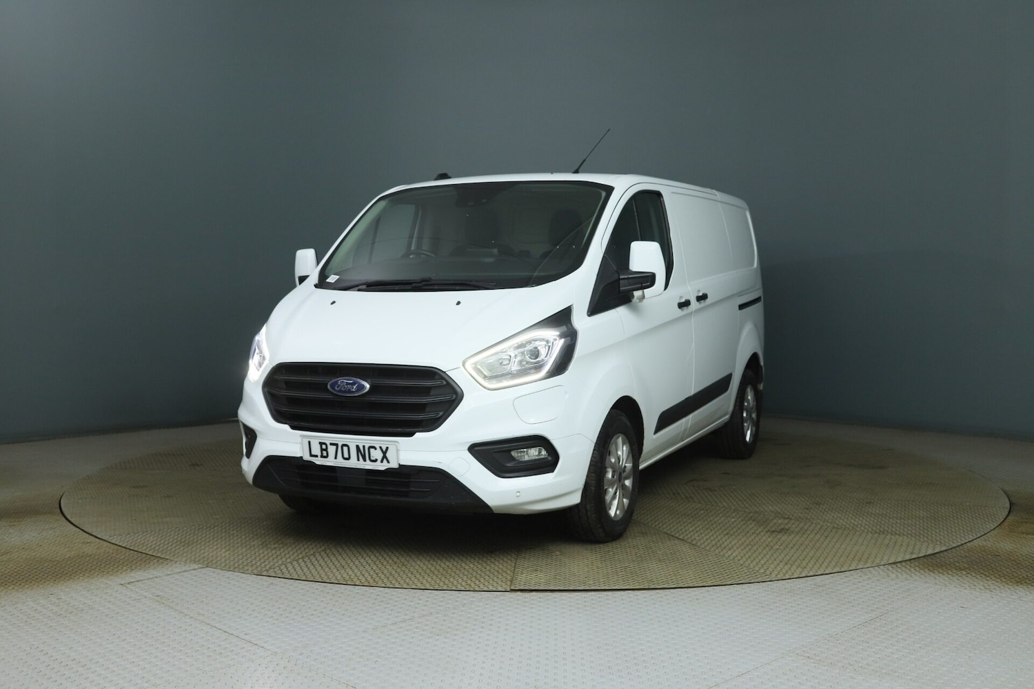 Used Ford Transit Custom 2021 for sale - 76077890: Photo 9