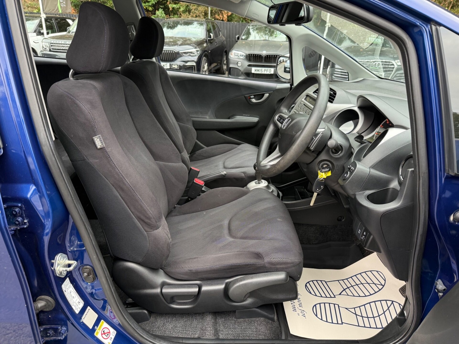 Used Honda Jazz 2010 for sale - 76205832: Photo 14