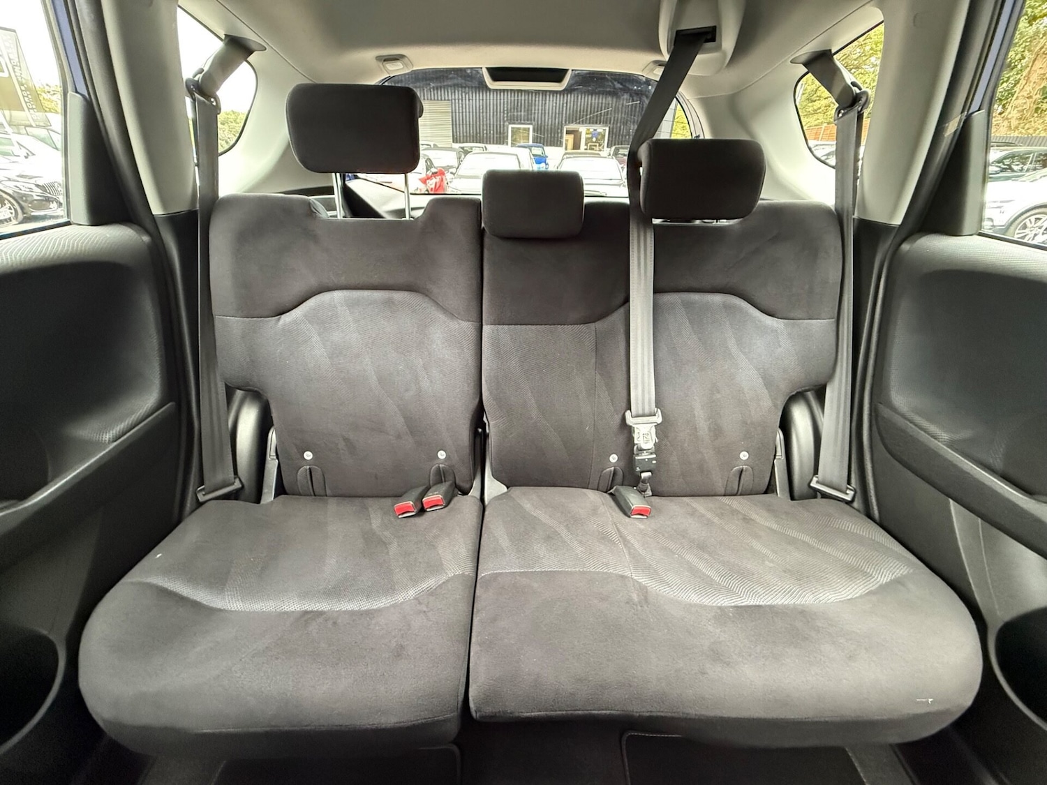 Used Honda Jazz 2010 for sale - 76205832: Photo 15