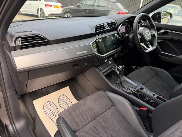 Used Audi Q3 2019 for sale - 75425517: Photo 22