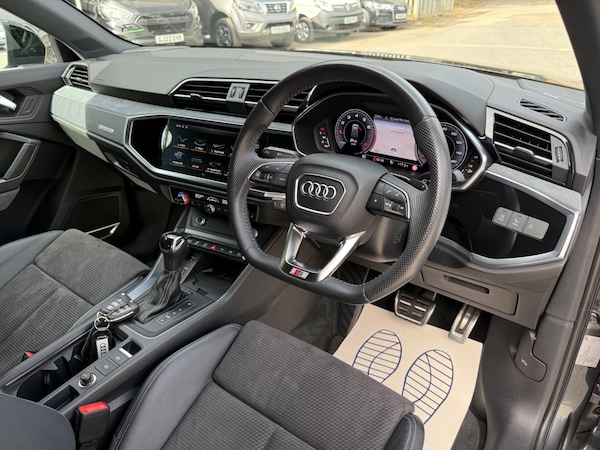 Used Audi Q3 2019 for sale - 75425517: Photo 37