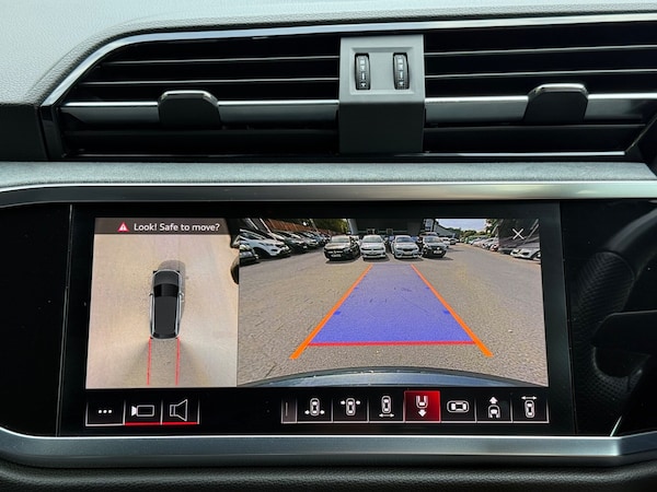 Used Audi Q3 2019 for sale - 75425517: Photo 43