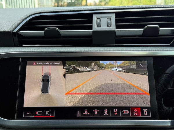 Used Audi Q3 2019 for sale - 75425517: Photo 44