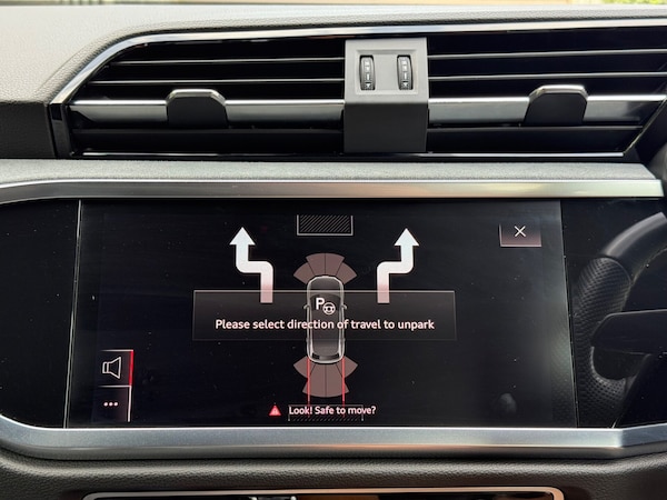 Used Audi Q3 2019 for sale - 75425517: Photo 45