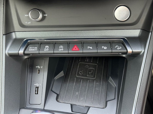 Used Audi Q3 2019 for sale - 75425517: Photo 54