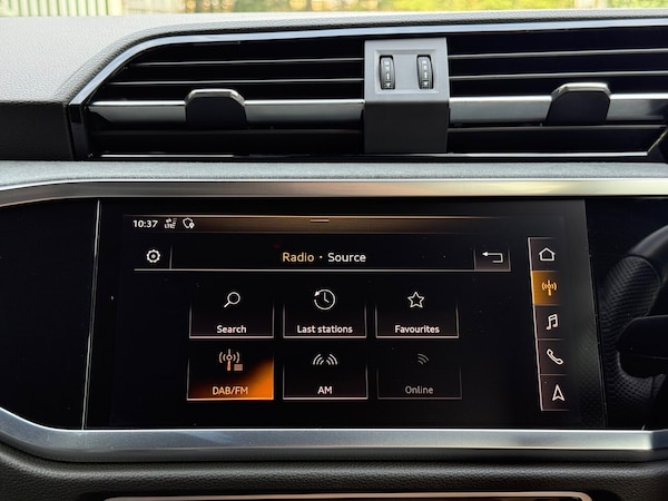 Used Audi Q3 2019 for sale - 75425517: Photo 56