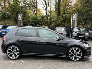 Used Volkswagen Golf 2017 for sale - 76428818: Photo