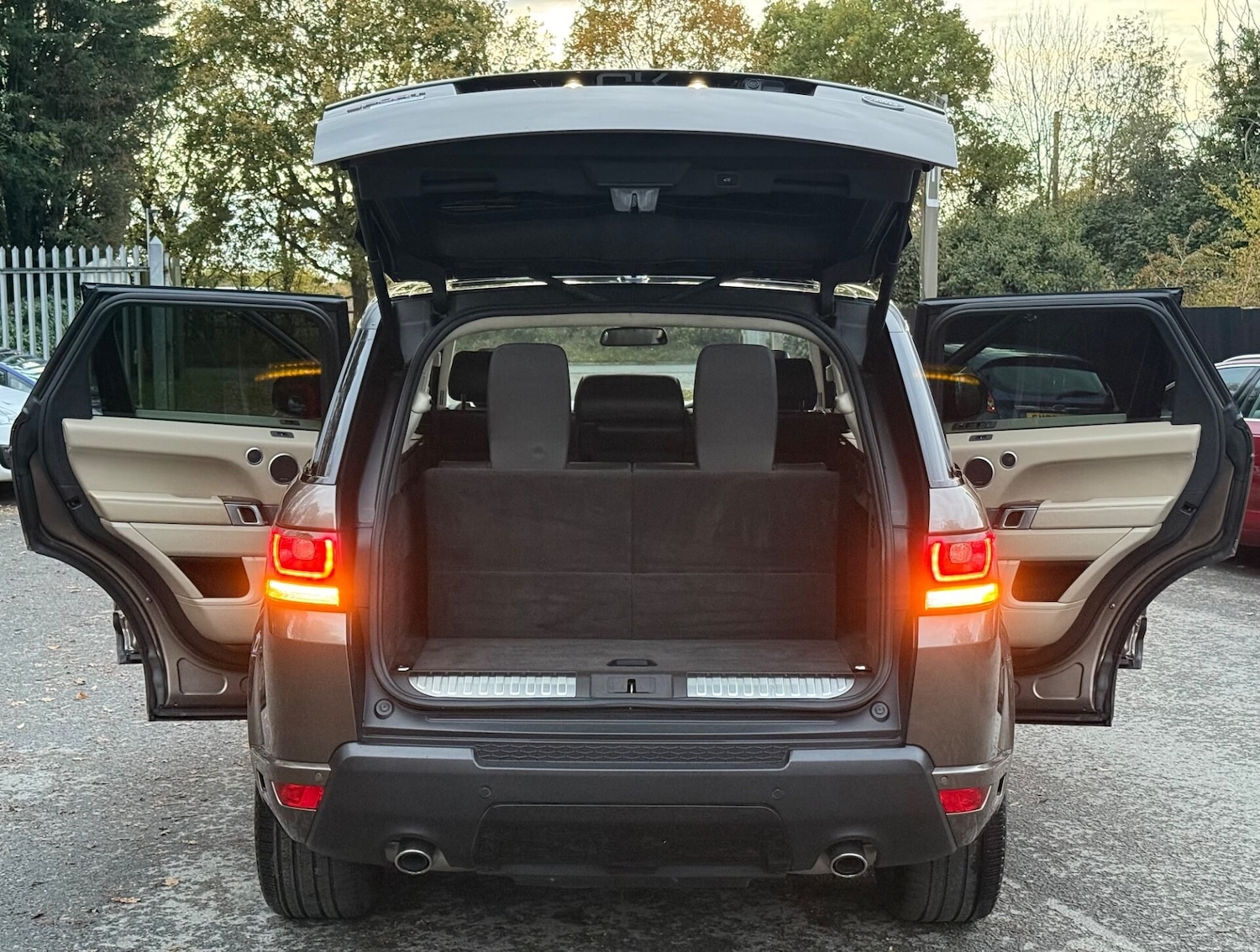 Used Land Rover Range Rover Sport 2014 for sale - 76476847: Photo 24