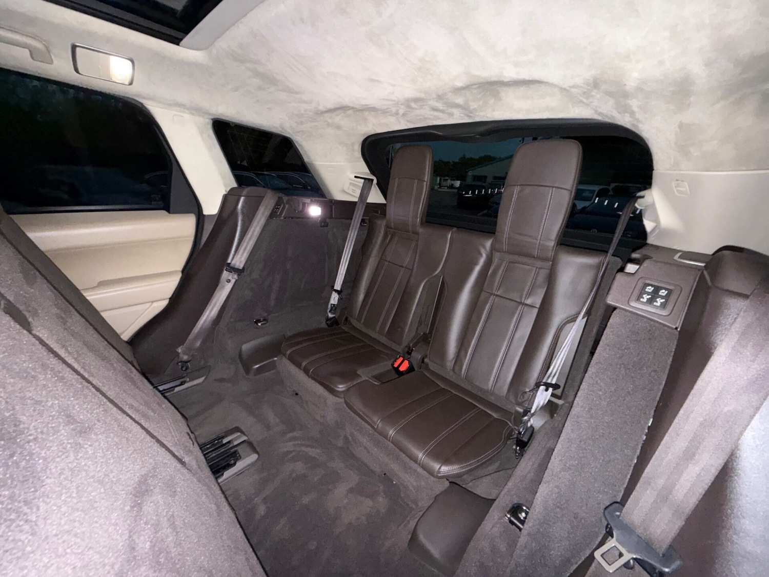 Used Land Rover Range Rover Sport 2014 for sale - 76476847: Photo 60