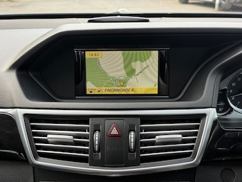 Used Mercedes-Benz E Class 2011 for sale - 78257642: Photo