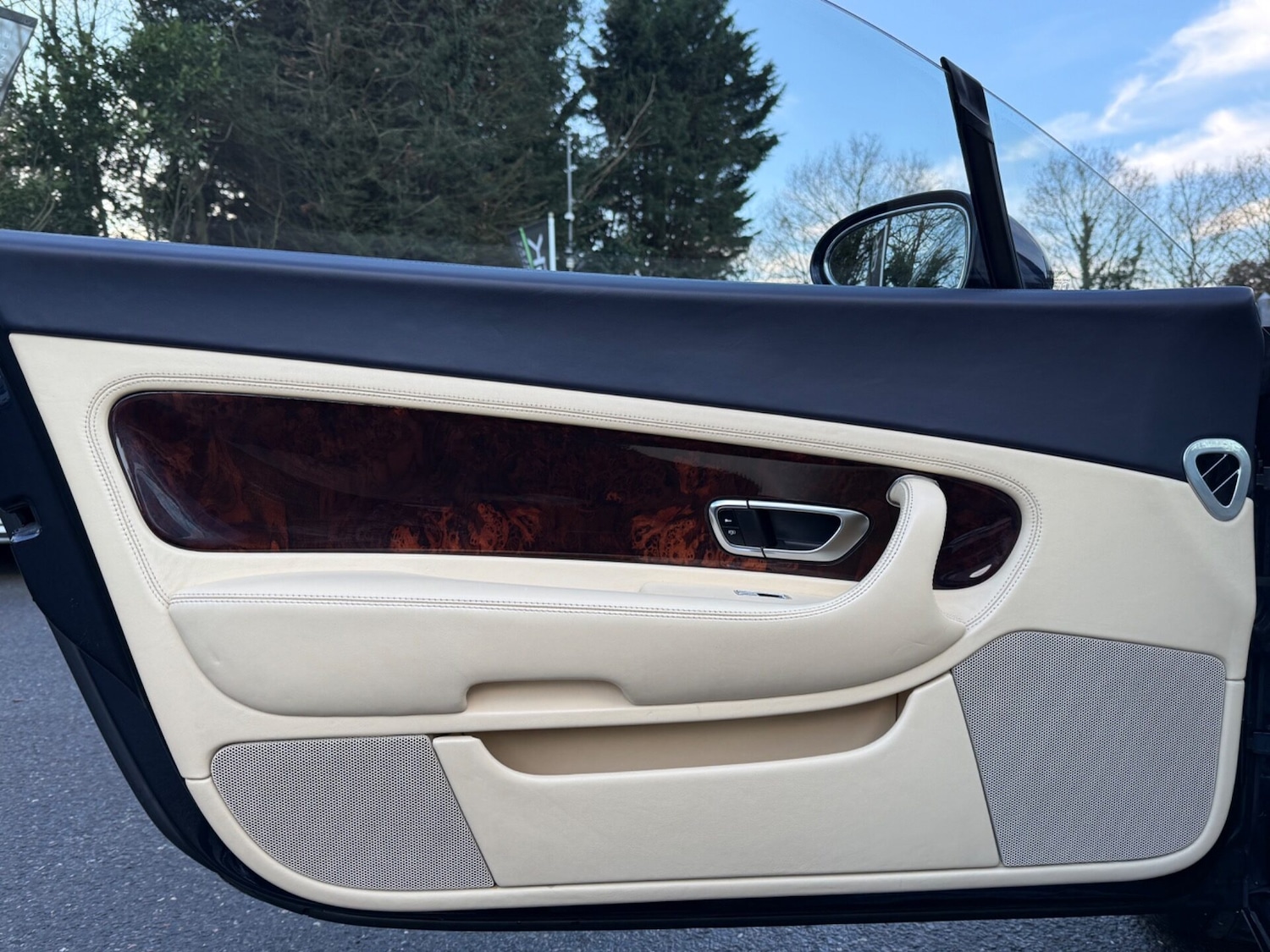 Used Bentley Continental 2007 for sale - 77340687: Photo 24