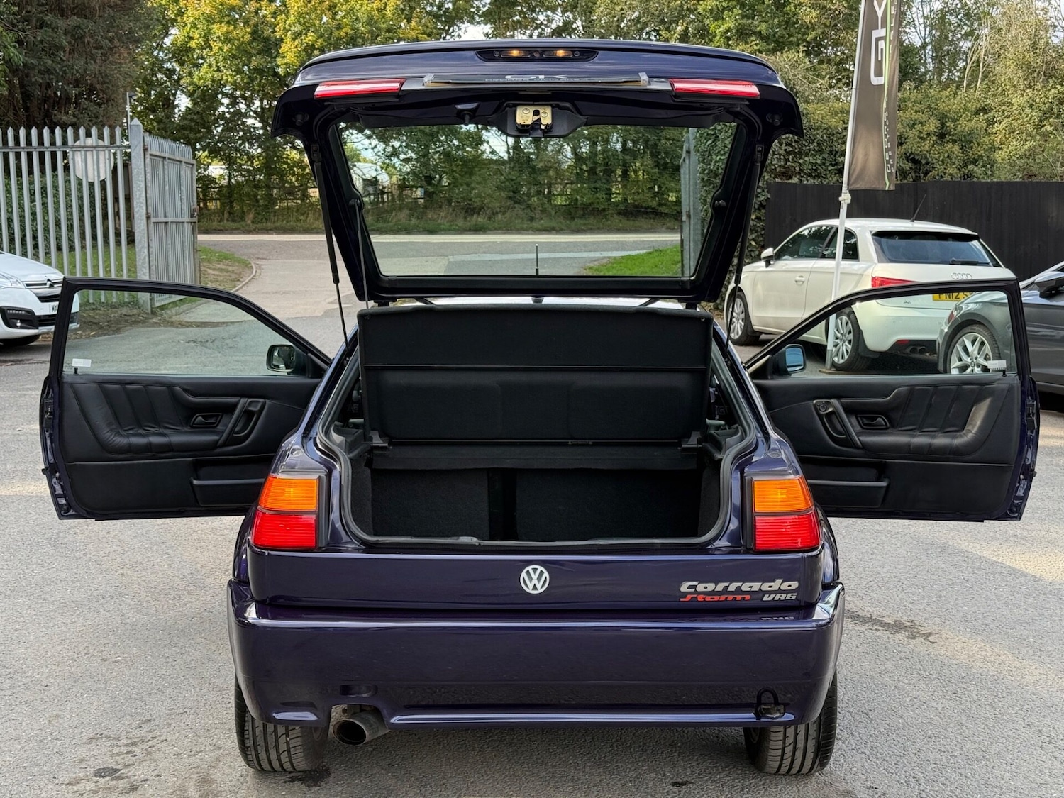 Used Volkswagen Corrado 1995 for sale - 76126598: Photo 22