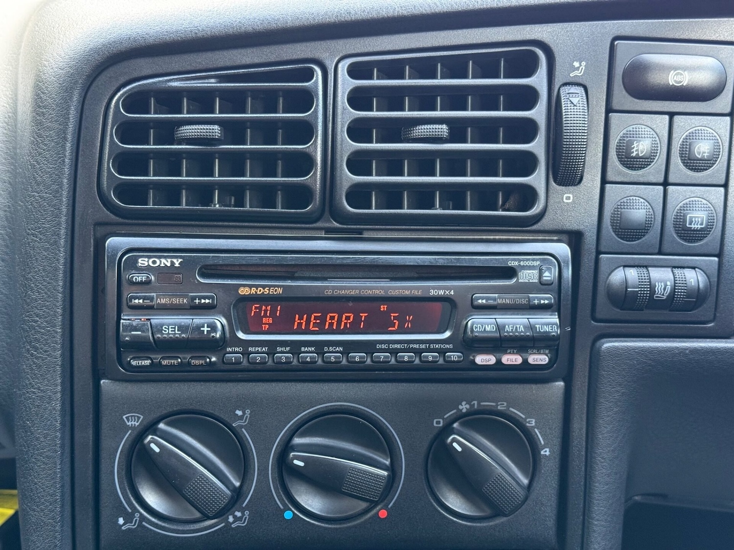 Used Volkswagen Corrado 1995 for sale - 76126598: Photo 29