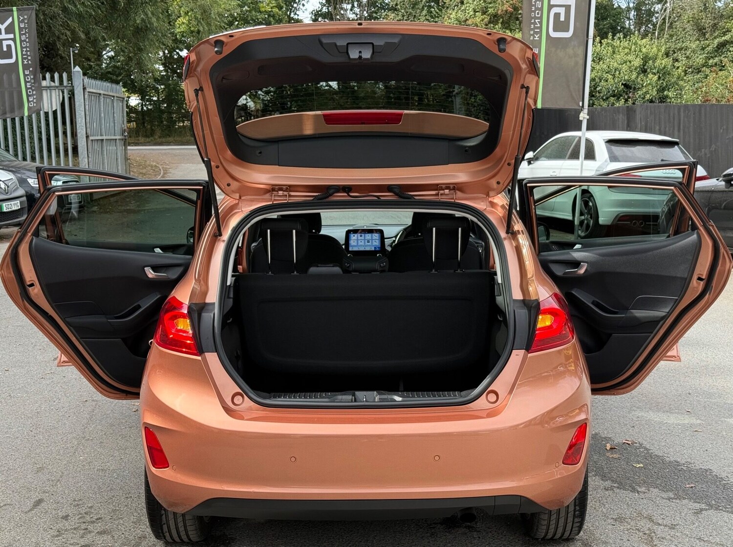 Vehicle 21
