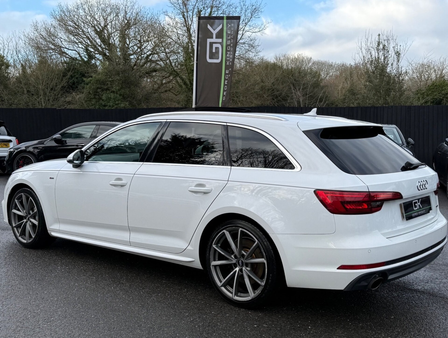 Used Audi A4 2016 for sale - 77417070: Photo 2