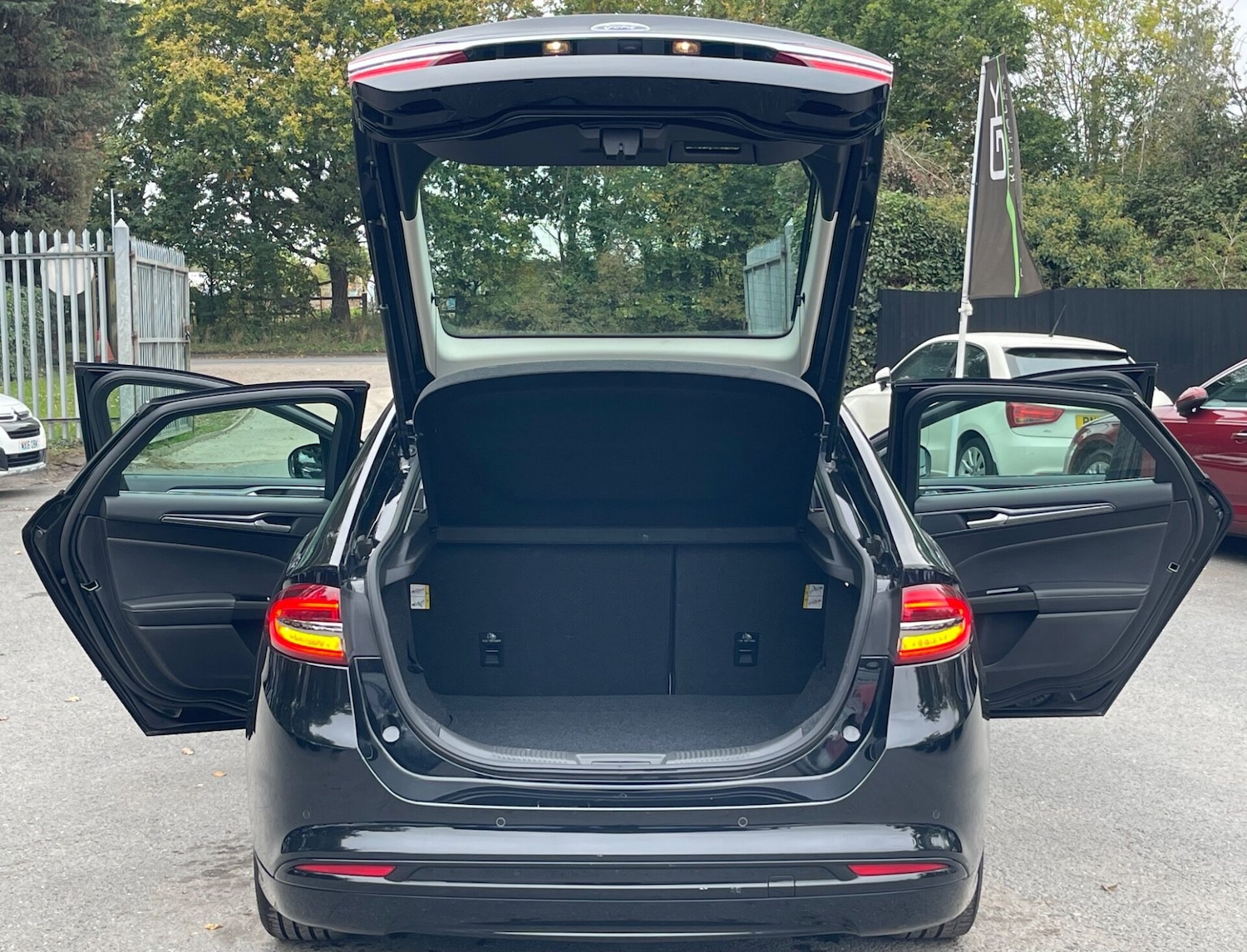 Used Ford Mondeo 2021 for sale - 76205833: Photo 21