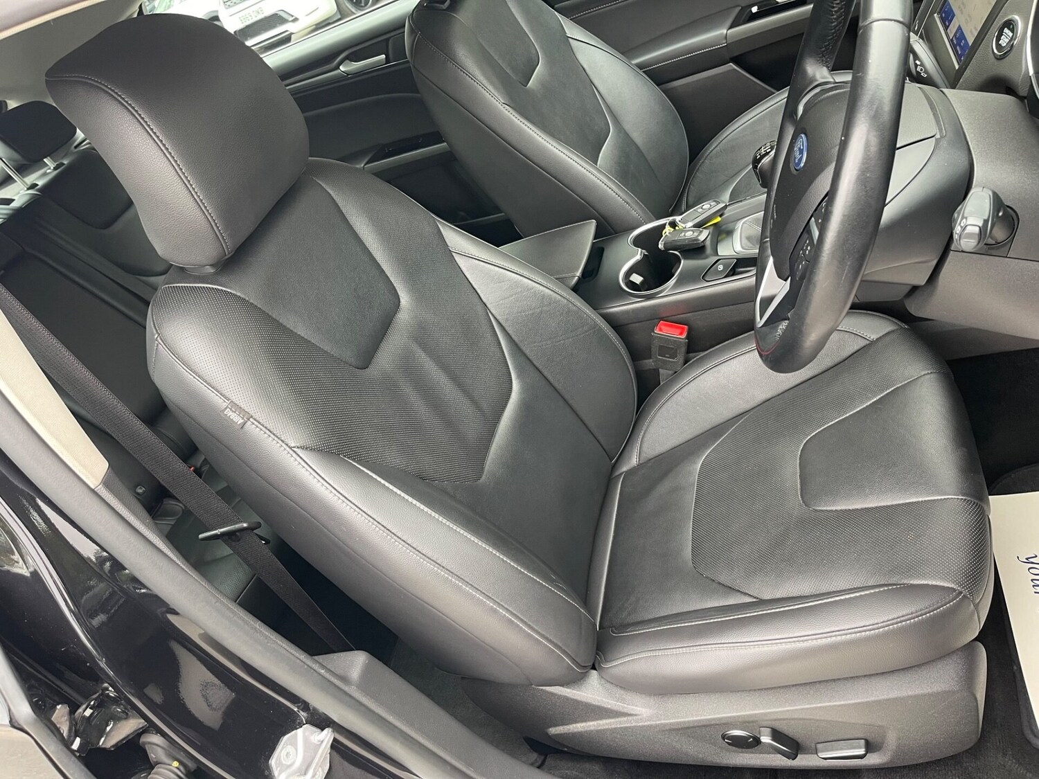 Used Ford Mondeo 2021 for sale - 76205833: Photo 32