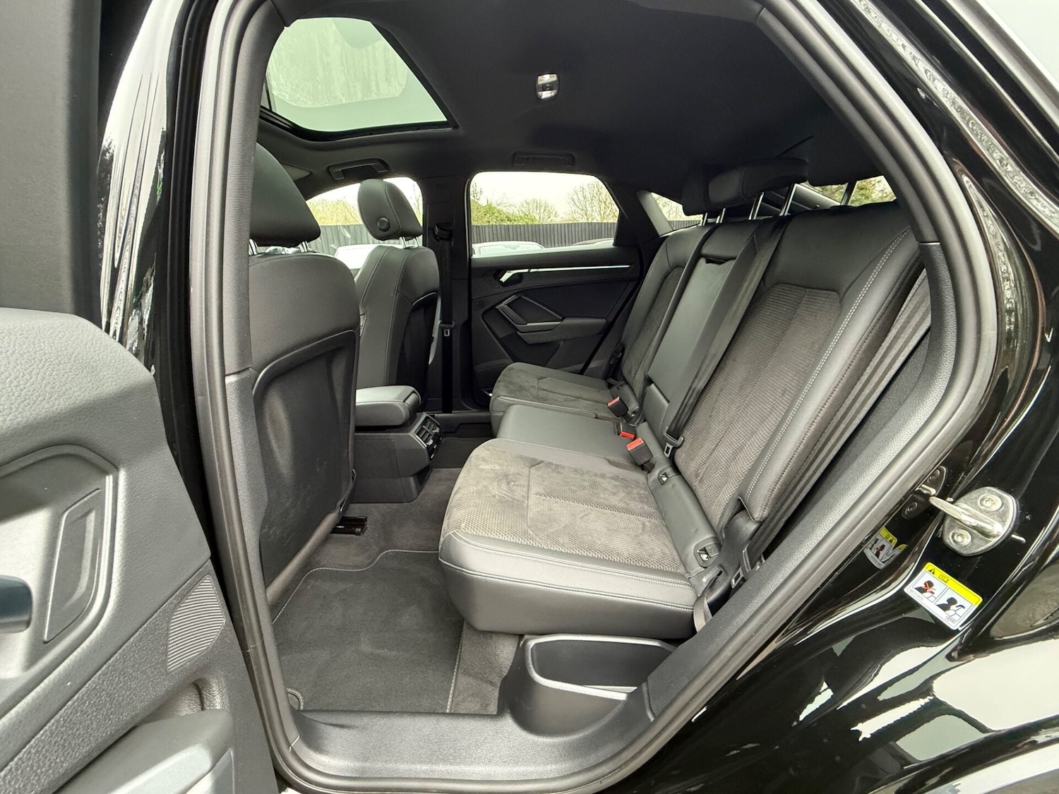 Used Audi Q3 2020 for sale - 77363360: Photo 18