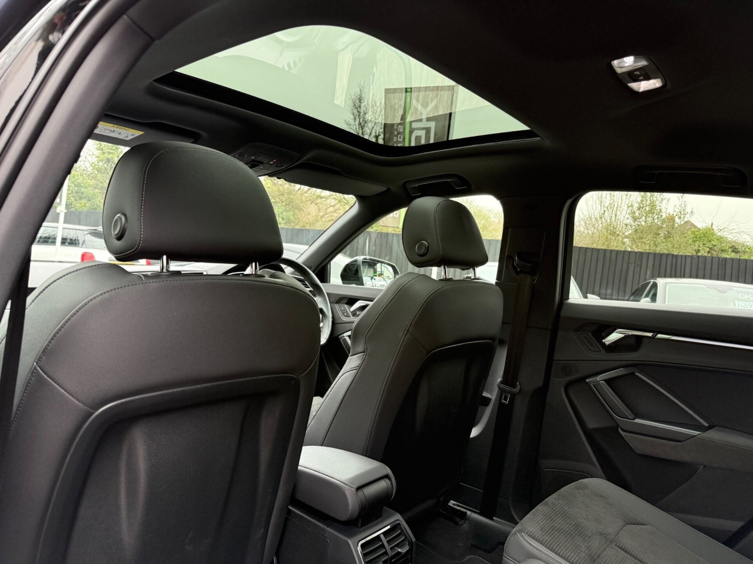 Used Audi Q3 2020 for sale - 77363360: Photo 32