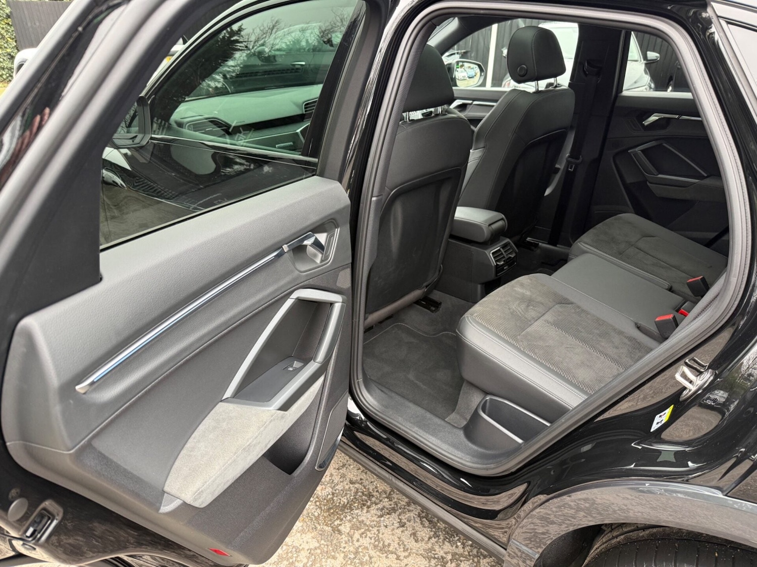 Used Audi Q3 2020 for sale - 77363360: Photo 34