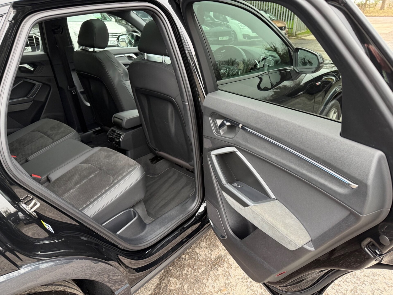 Used Audi Q3 2020 for sale - 77363360: Photo 35