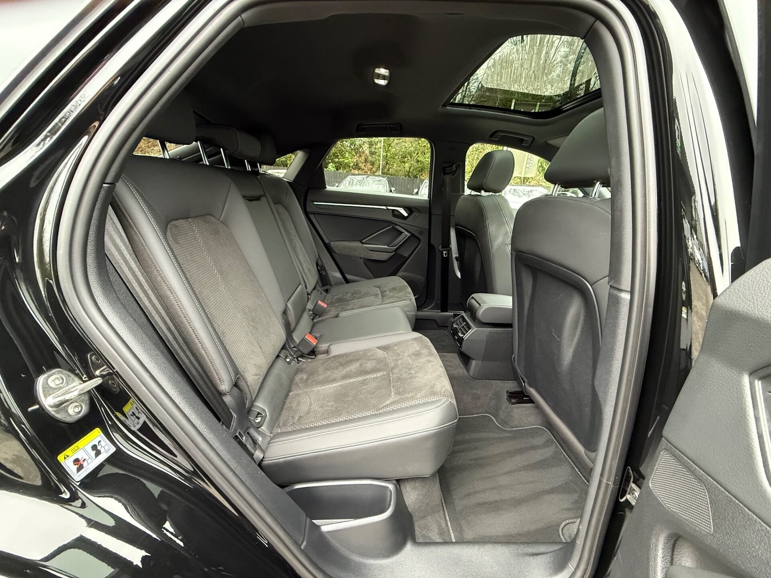 Used Audi Q3 2020 for sale - 77363360: Photo 37