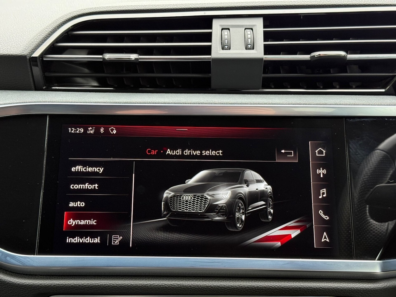 Used Audi Q3 2020 for sale - 77363360: Photo 50