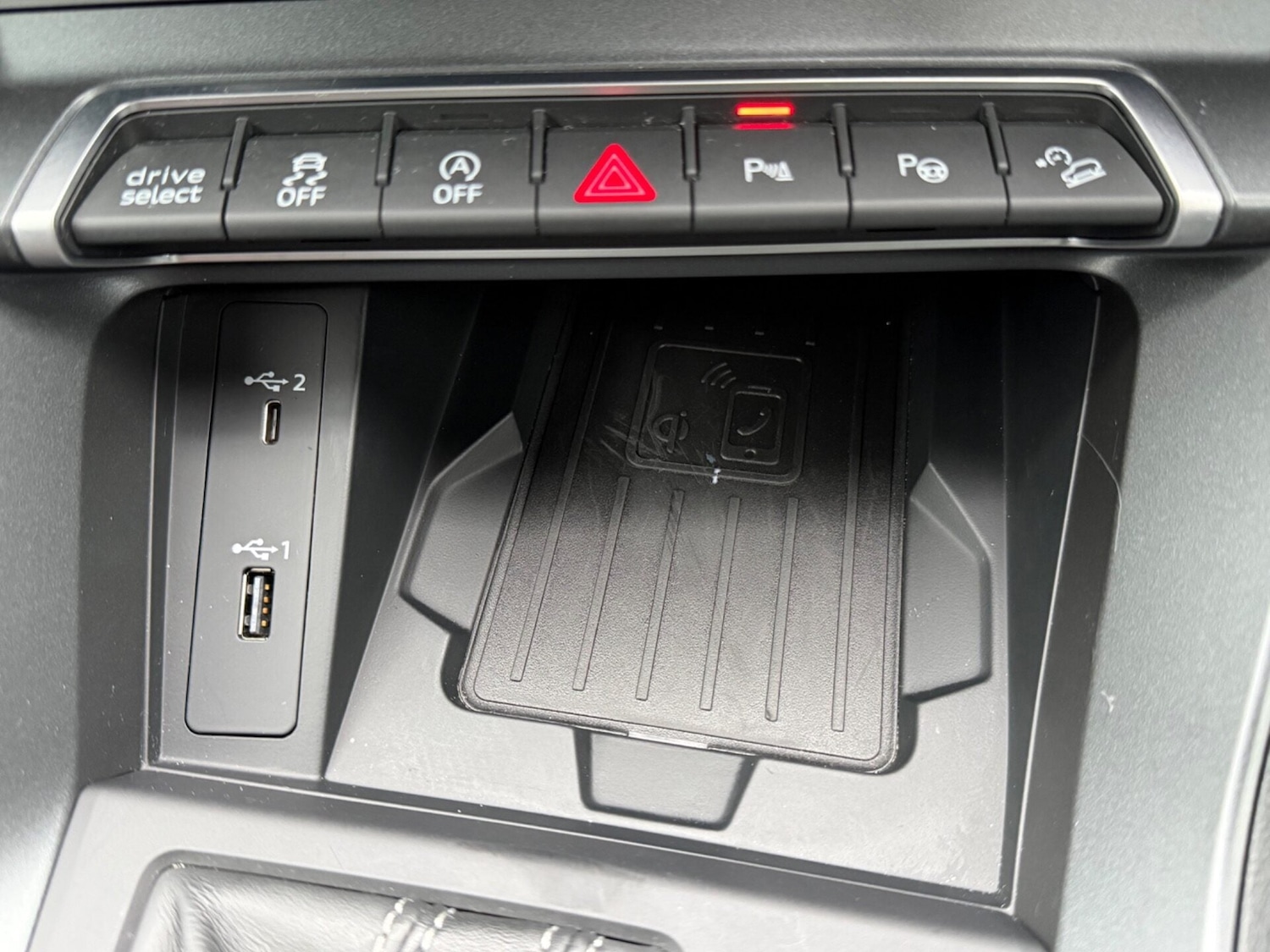 Used Audi Q3 2020 for sale - 77363360: Photo 53