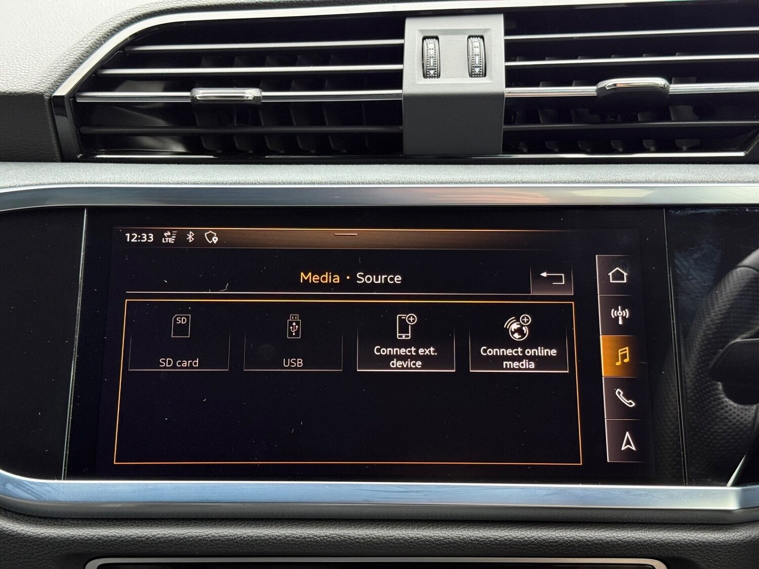 Used Audi Q3 2020 for sale - 77363360: Photo 58