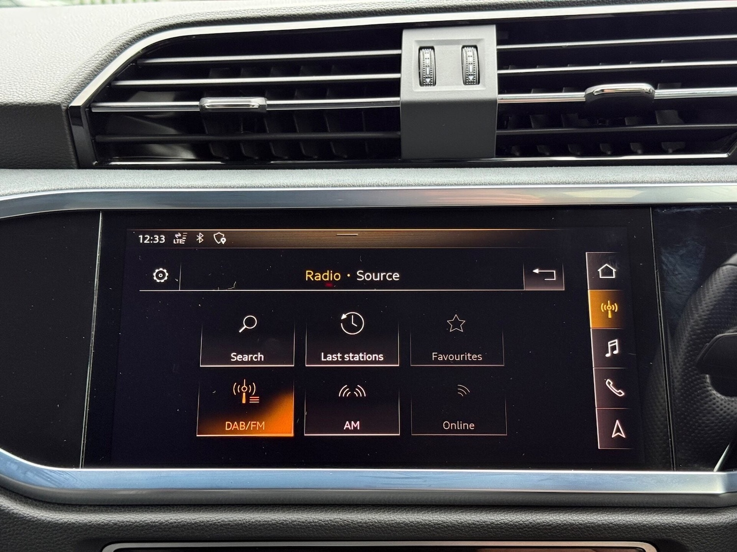 Used Audi Q3 2020 for sale - 77363360: Photo 59