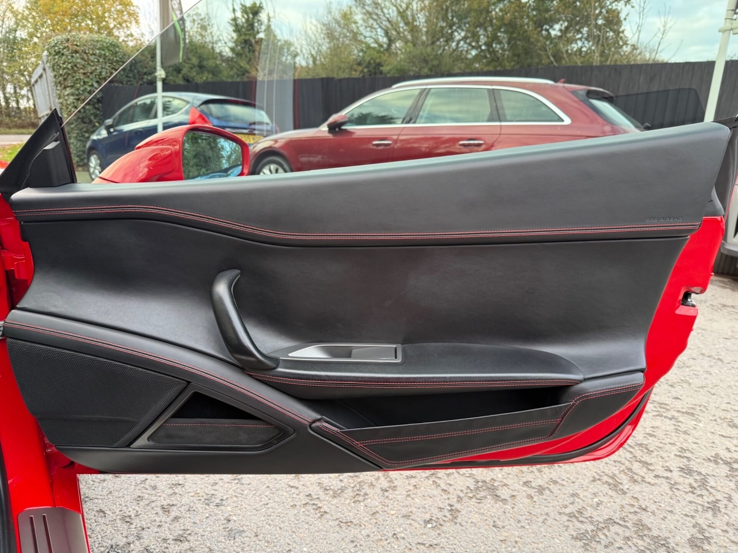 Used Ferrari 458 2018 for sale - 76625312: Photo 29