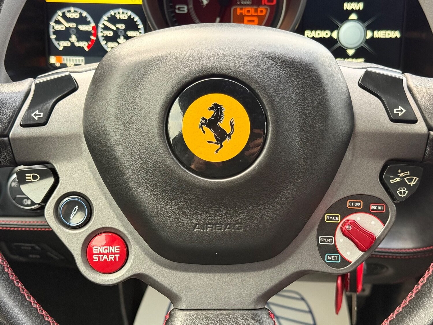 Used Ferrari 458 2018 for sale - 76625312: Photo 31