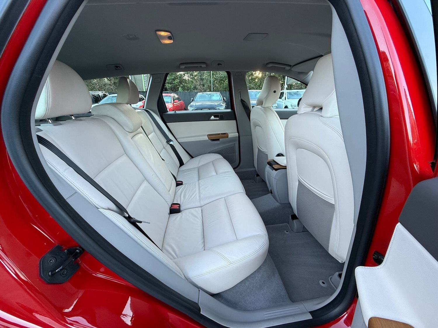 Used Volvo V50 2011 for sale - 77234554: Photo 17