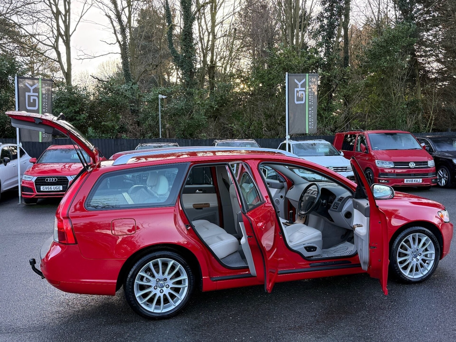 Used Volvo V50 2011 for sale - 77234554: Photo 18