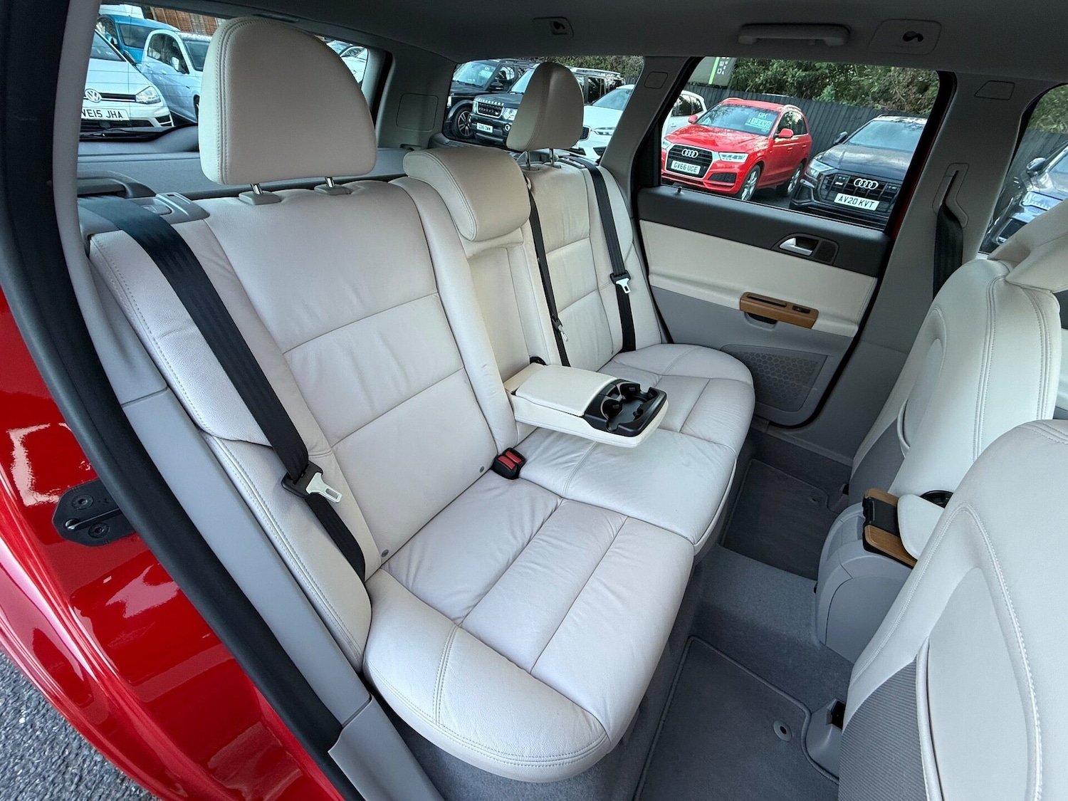 Used Volvo V50 2011 for sale - 77234554: Photo 30