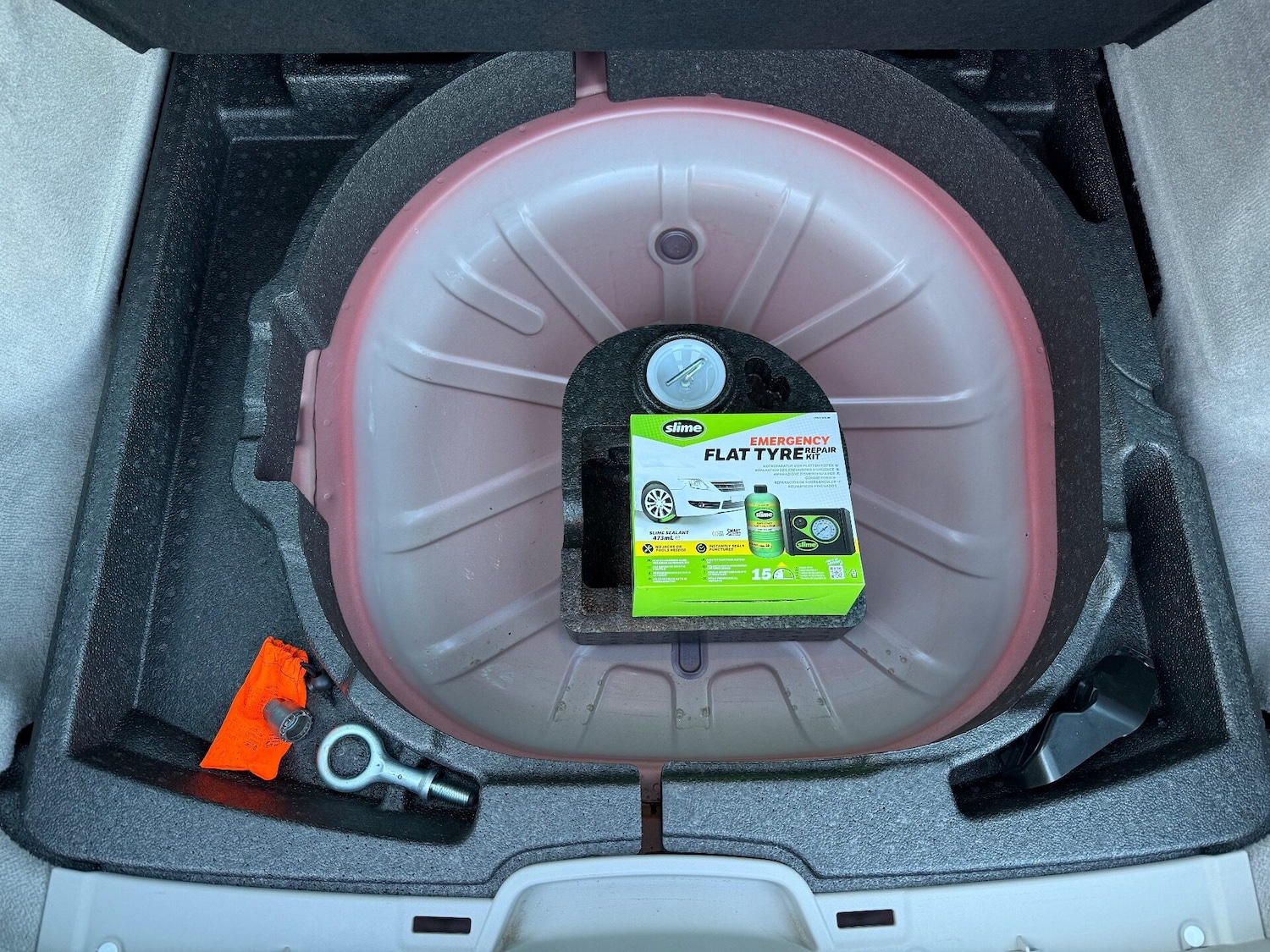 Used Volvo V50 2011 for sale - 77234554: Photo 46