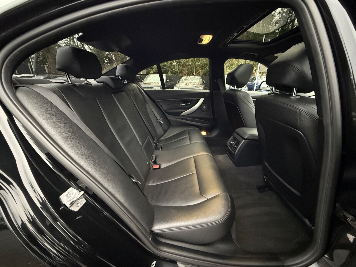 Used BMW 3 Series 2015 for sale - 76957112: Photo 19