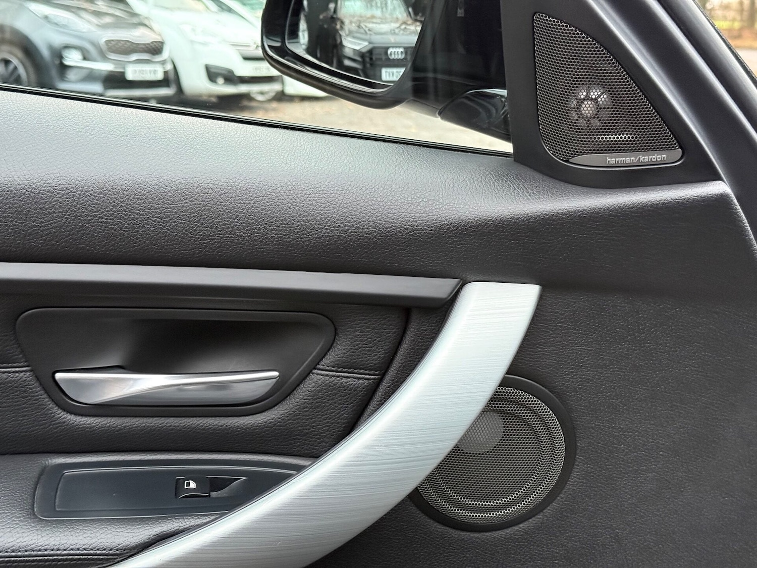 Used BMW 3 Series 2015 for sale - 76957112: Photo 26