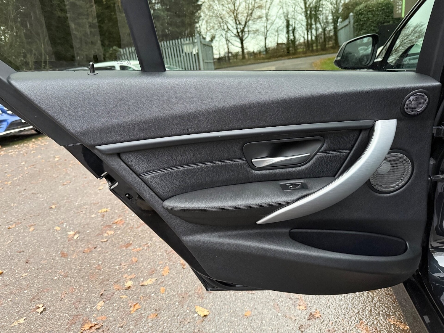 Used BMW 3 Series 2015 for sale - 76957112: Photo 30