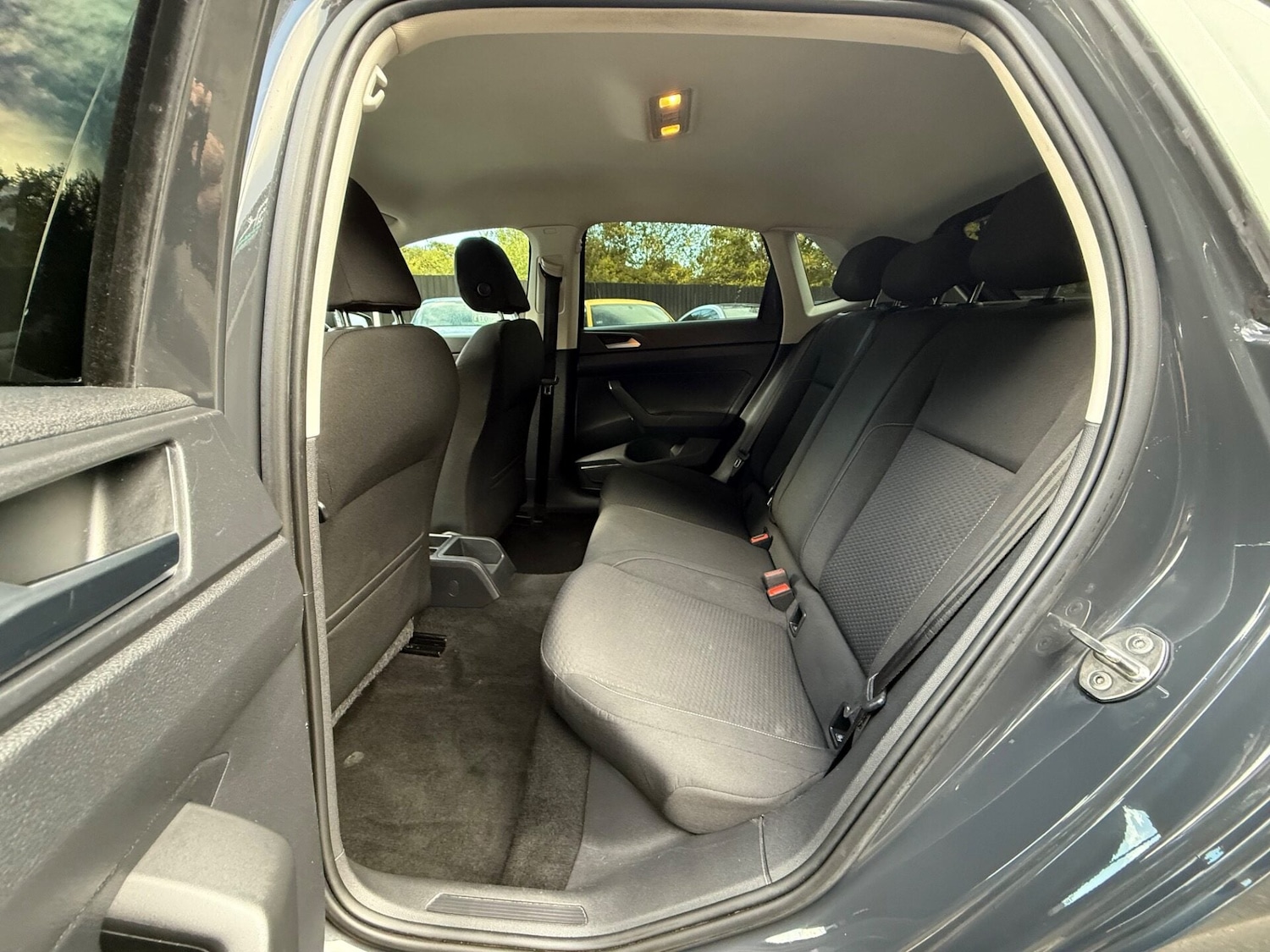 Used Volkswagen Polo 2020 for sale - 77137079: Photo 26